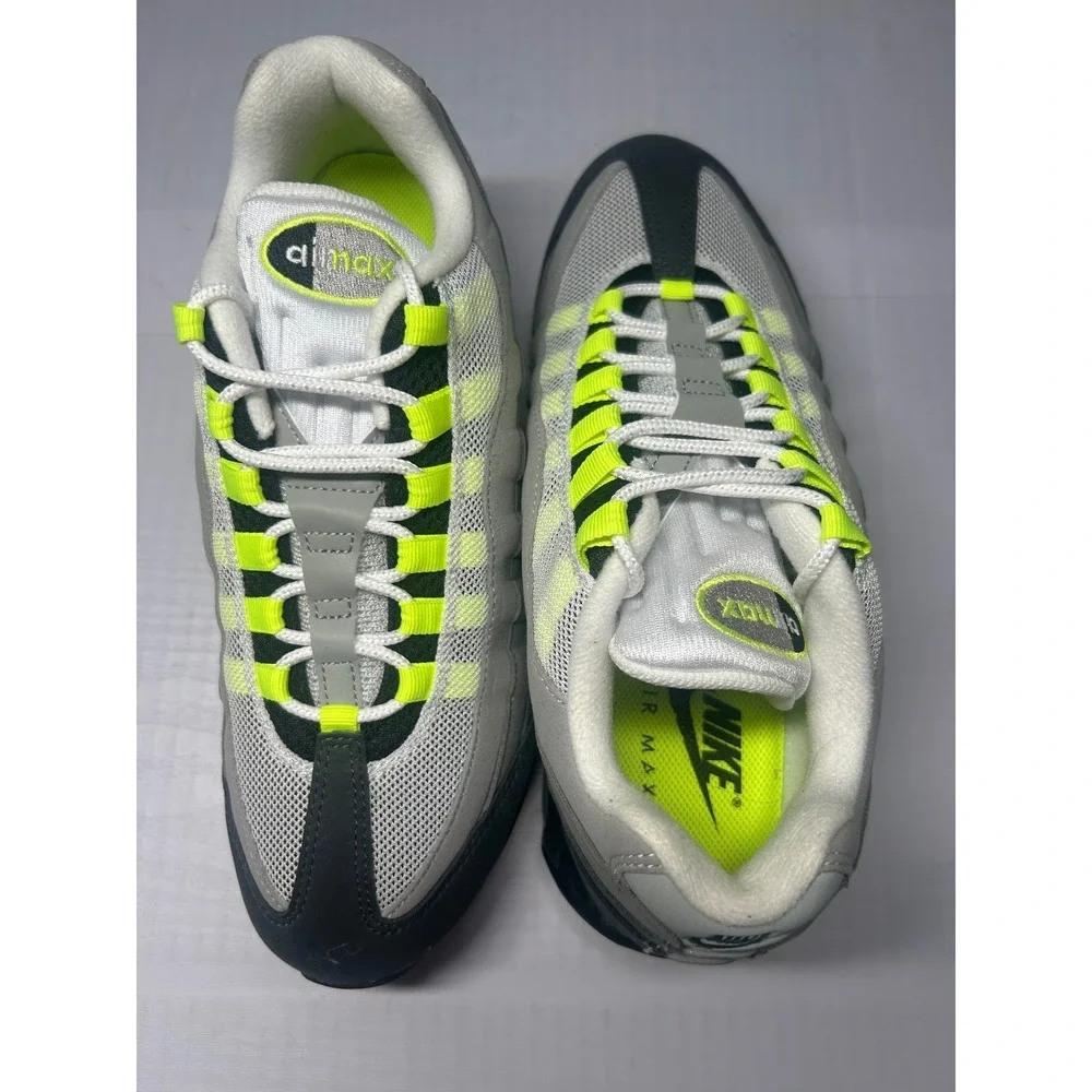 Nike Air Max 95 OG Big Bubble Neon 2026 WMNS IQ9926 001 Size 10.5 New/No Lid